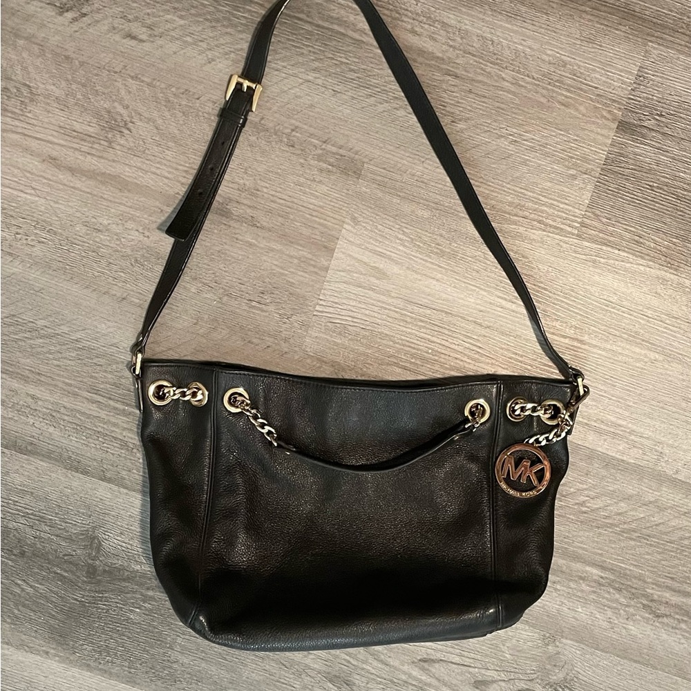 Michael Kors Leather Shoulder Bag